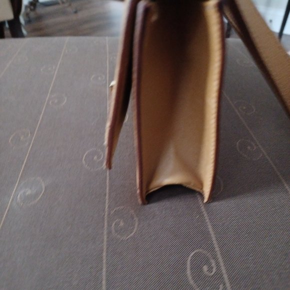 Gucci top strap handle tan leather handbag - Picture 3 of 7